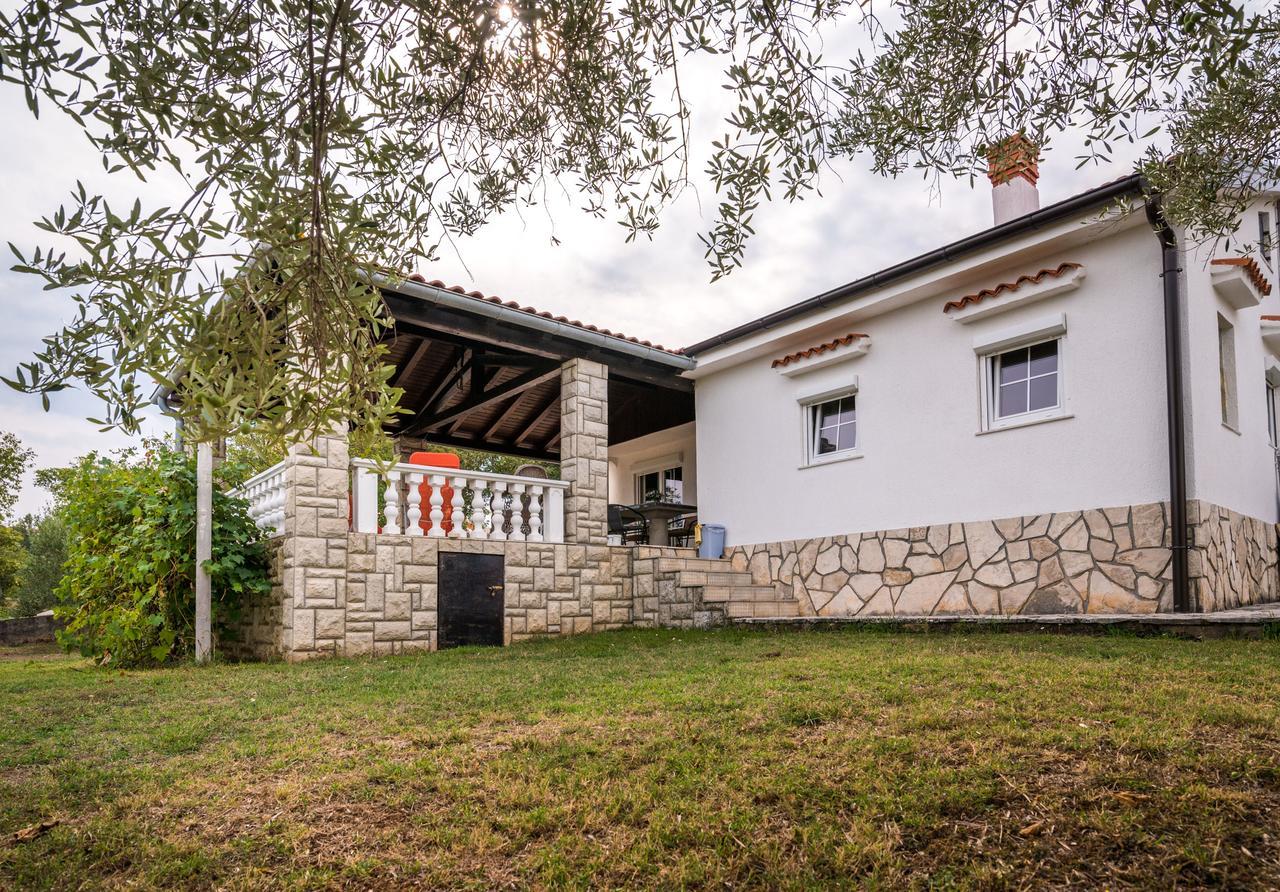 Lucy Villa Krk Town Luaran gambar